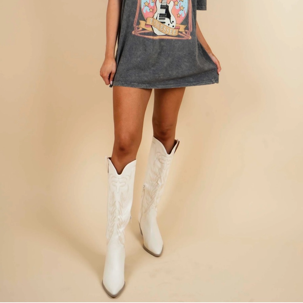 Boutique white western style knee high boots. Brand new, only tried on!